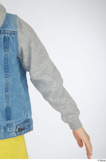 Novel arm casual dressed jeans jacket sleeve upper body 0005.jpg